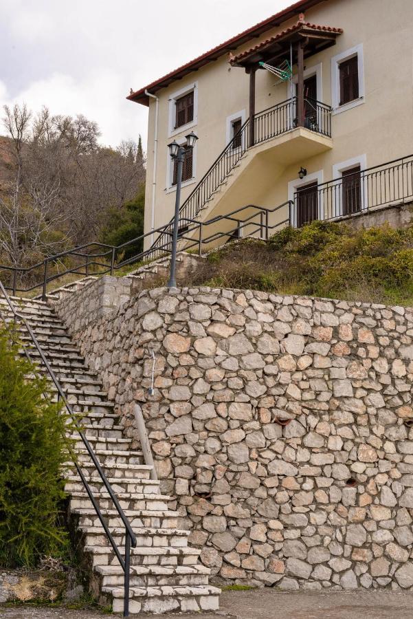 Meli Apartments Arachova Exterior foto
